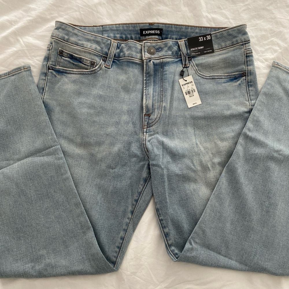 Express Men’s Ultra Hyper Stretch Skinny Jeans Light Wash